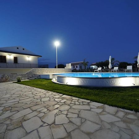 Casa Vacanze Il Mandorlo Шиклі Екстер'єр фото