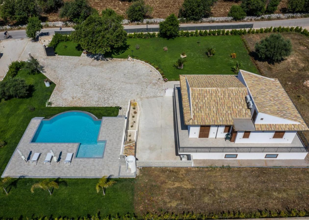 Casa Vacanze Il Mandorlo Шиклі Екстер'єр фото