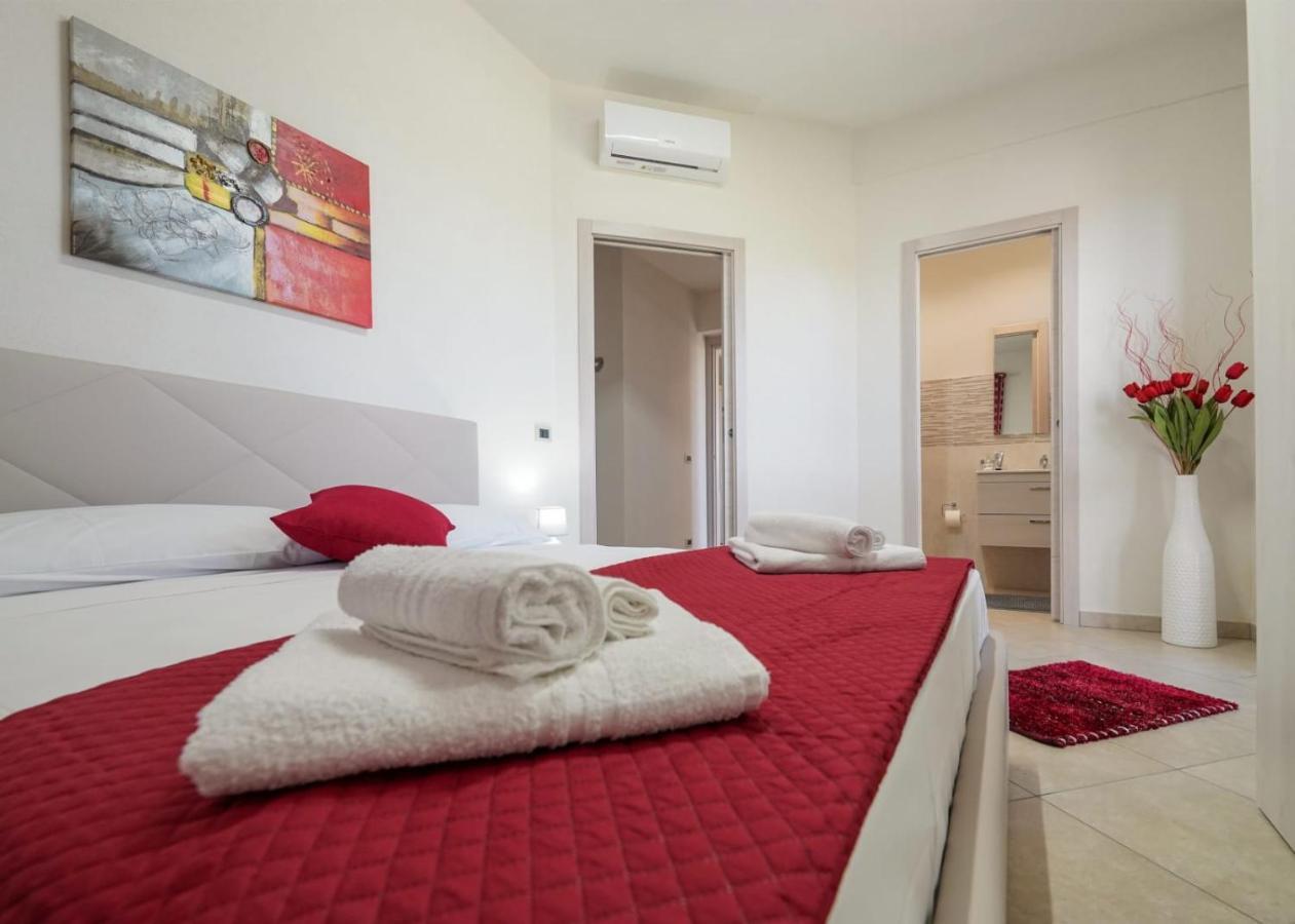 Casa Vacanze Il Mandorlo Шиклі Екстер'єр фото